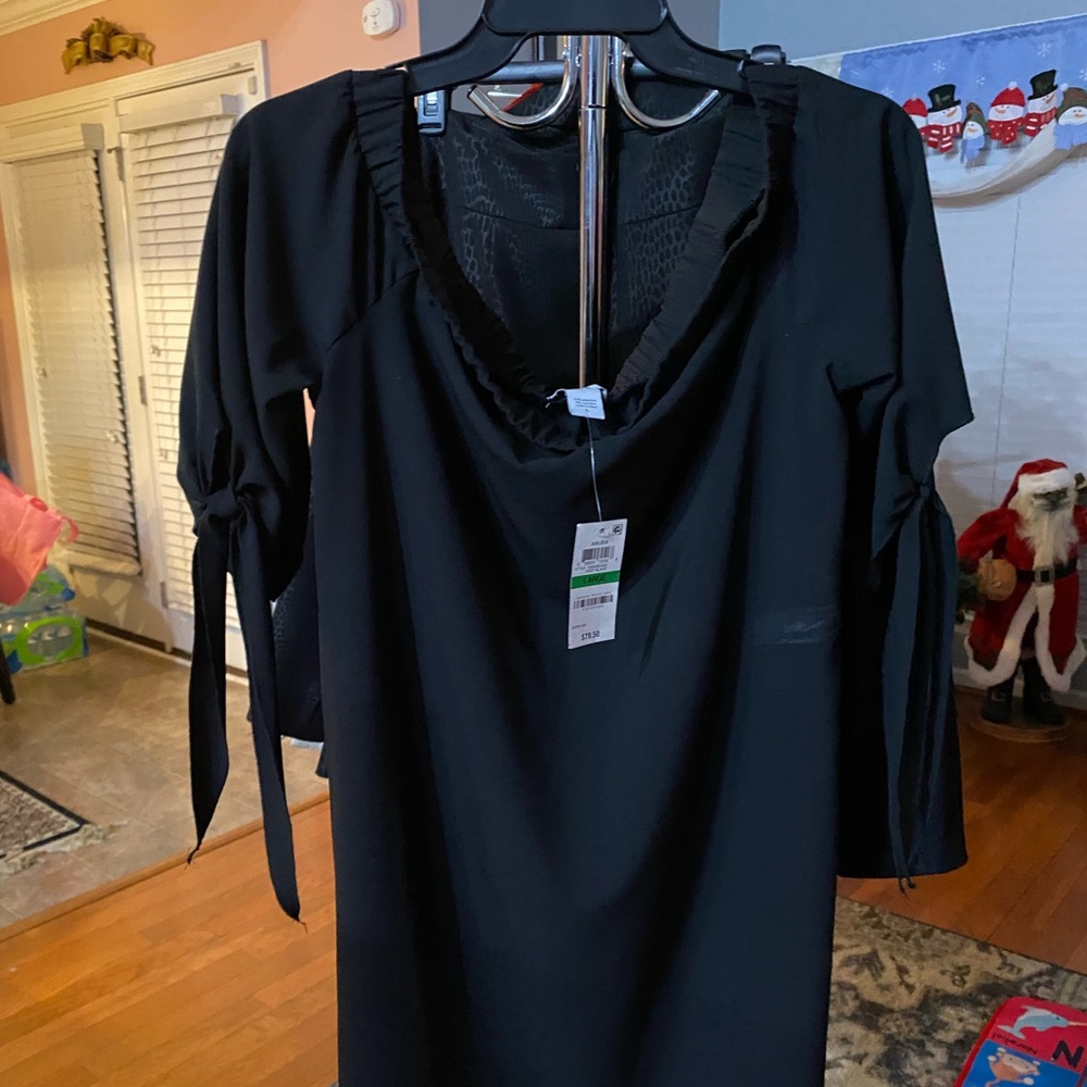 A black sexy dress